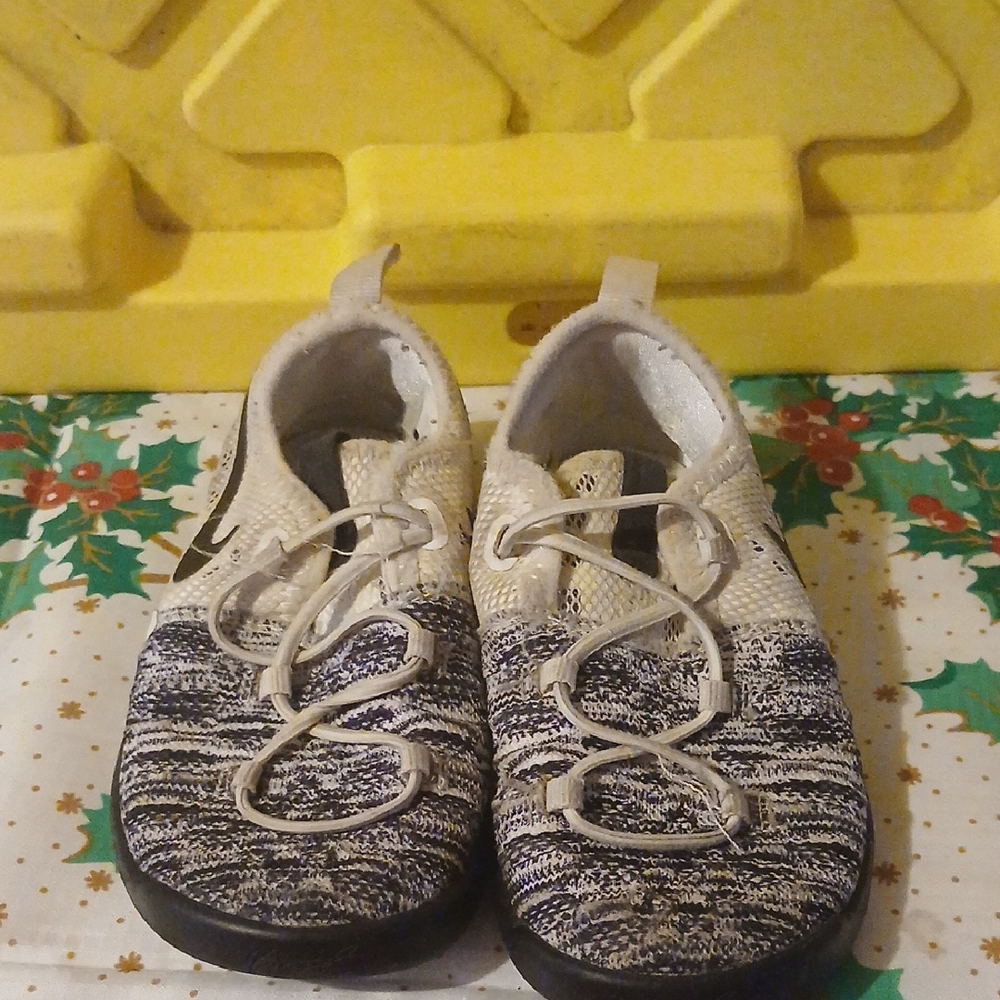 Nike Kids' Black and White Sneakers